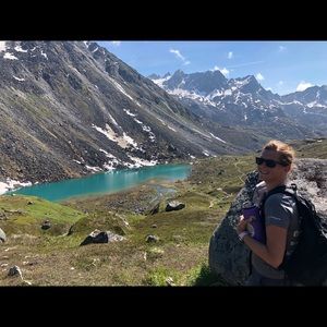 Meet your Posher, Brooke